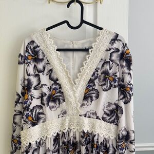 Kabayare White Lace Detail Top